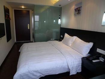 Chongqing Royal Coast Hotel Екстериор снимка