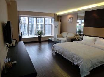 Chongqing Royal Coast Hotel Екстериор снимка
