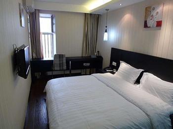 Chongqing Royal Coast Hotel Екстериор снимка
